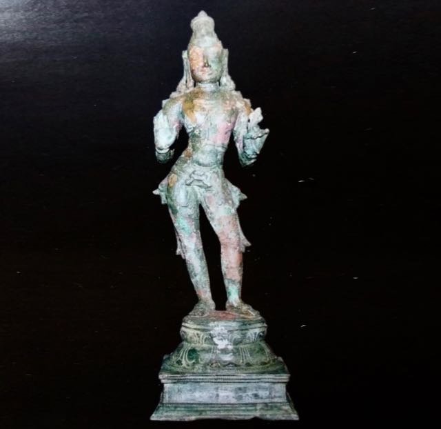 Statue of Avalokitesvara / Lokesvara from Sellur, Thirvarur dist. Tamil Nadu
